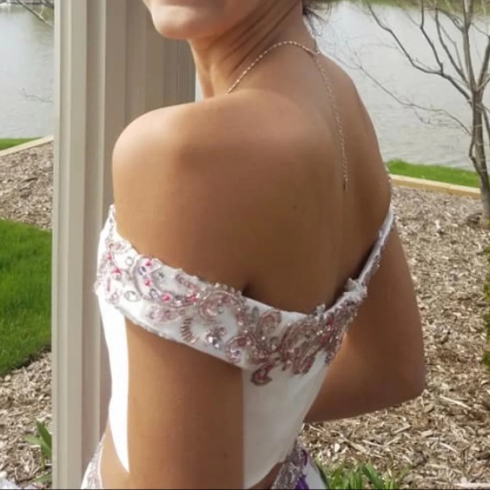 Prom Dress - Picture 5 of 6